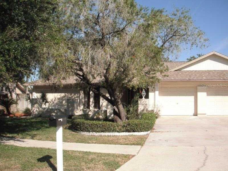 2662 BRATTLE LANE CLEARWATER, FL 33761