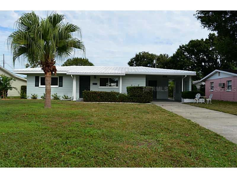 633 42ND AVENUE NE ST PETERSBURG, FL 33703