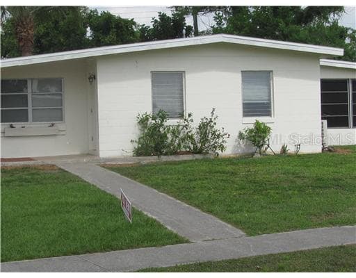 2313 WILEY STREET PORT CHARLOTTE, FL 33952