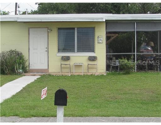 21050 GLADIS AVENUE PORT CHARLOTTE, FL 33952