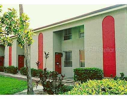 4524 LA CARMEN COURT Tampa, FL 33611