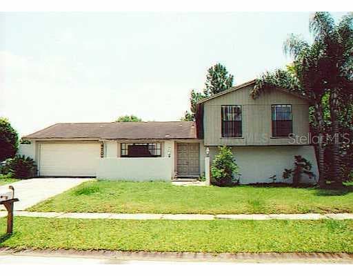 4702 WINDFLOWER CIRCLE TAMPA, FL 33624