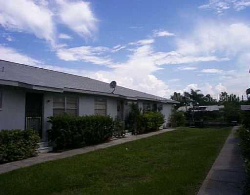 1045 APOLLO BEACH BOULEVARD UNIT B APOLLO BEACH, FL 33572