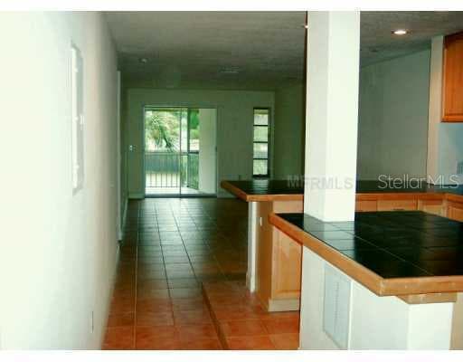 4925 S 38TH WAY S UNIT 115 St Petersburg, FL 33711