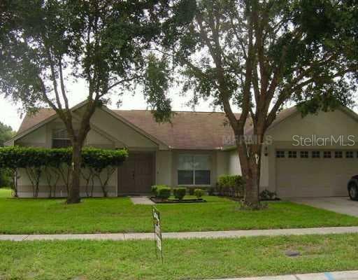 1304 MONTE LAKE DRIVE Valrico, FL 33594