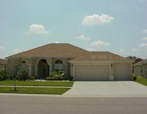 1013 SWEETBREEZE DRIVE VALRICO, FL 33594