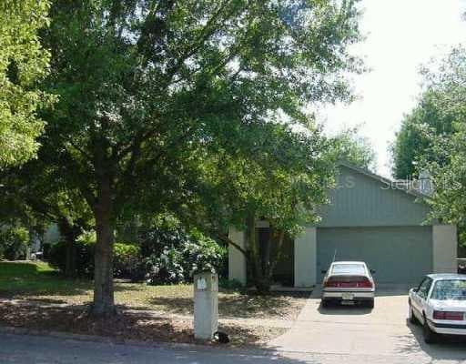 620 VALLEY HILL DRIVE Brandon, FL 33510