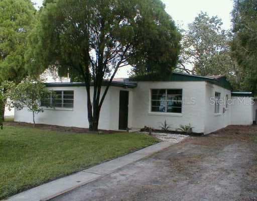 9325 DARTMOUTH AVENUE TAMPA, FL 33612
