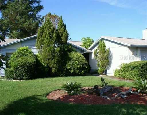 3913 KRISTIN PLACE Valrico, FL 33594