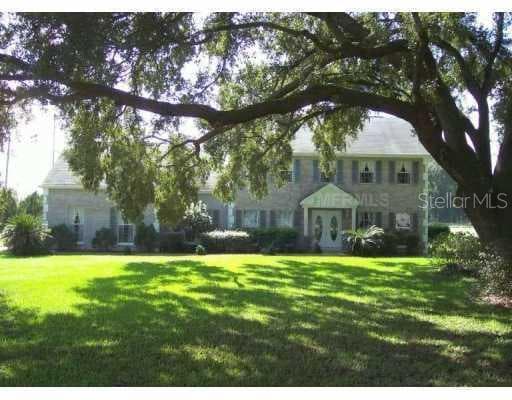 2515 CROSBY ROAD VALRICO, FL 33594