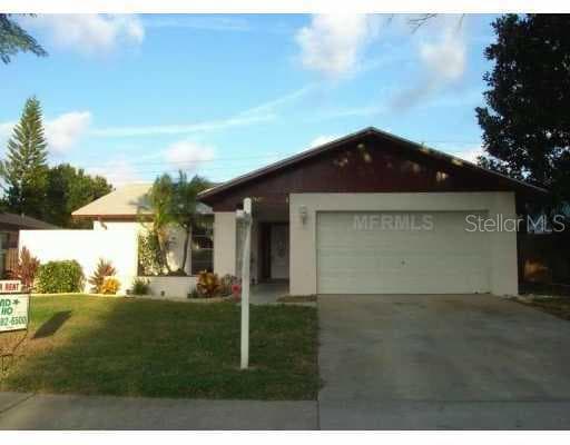 2469 MOORE HAVEN Clearwater, FL 33763