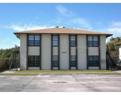 8420 CAMDEN STREET Tampa, FL 33614