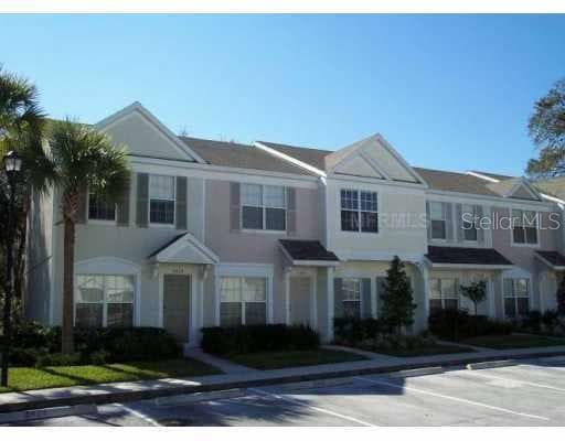 2432 LAKE WOODBERRY CIRCLE Brandon, FL 33510
