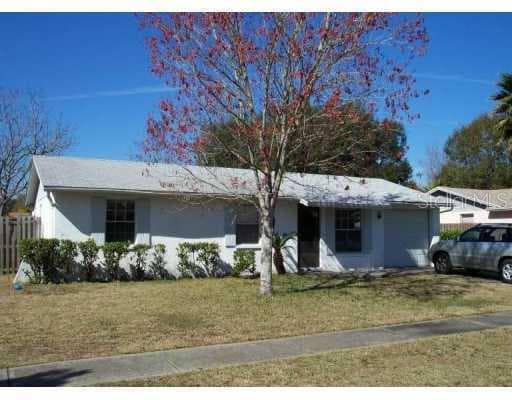 2305 SELKIRK STREET VALRICO, FL 33594