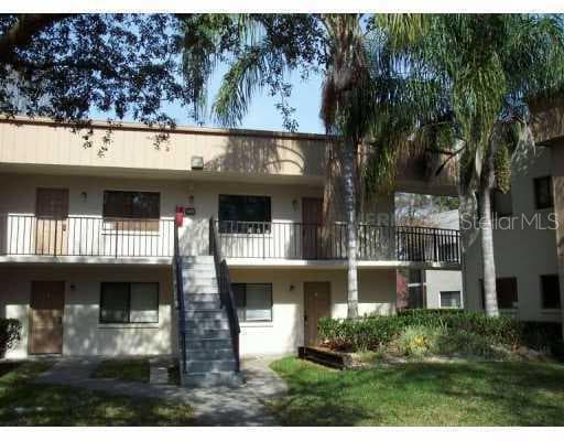11810 RAINTREE LAKE #B LANE TAMPA, FL 33617