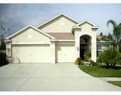 12021 MOUNTBATTEN DRIVE TAMPA, FL 33626