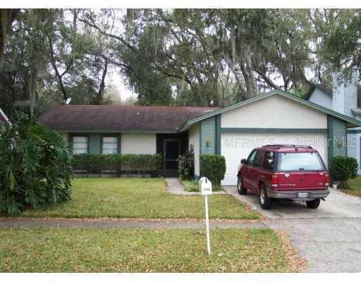1914 S BOW CT S Valrico, FL 33594