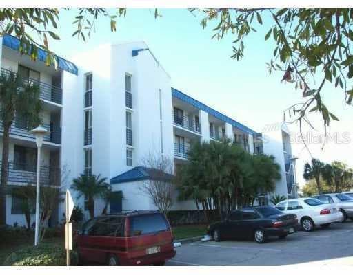 2424 TAMPA BAY BOULEVARD UNIT H-203 Tampa, FL 33607