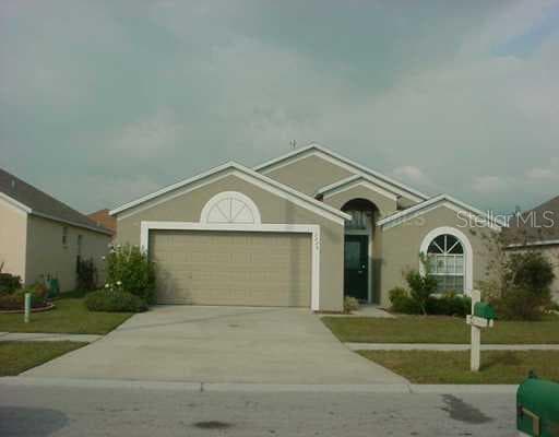 7620 HAMPSHIRE GARDEN PLACE APOLLO BEACH, FL 33572