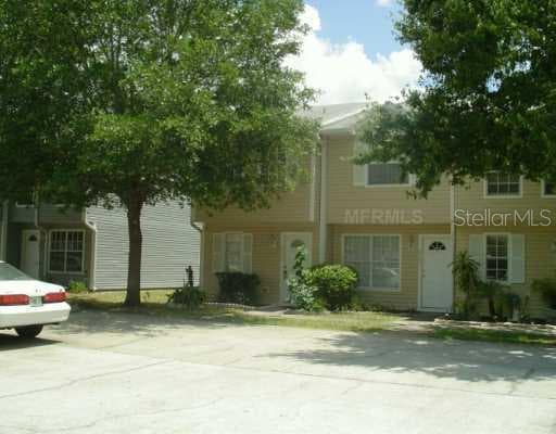 8501 J R MANOR DRIVE TAMPA, FL 33634