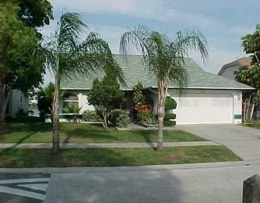 8623 BOYSENBERRY DRIVE TAMPA, FL 33635