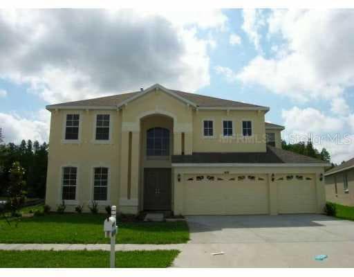 4530 GATEWAY Wesley Chapel, FL 33543