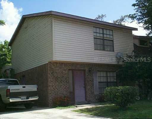 707 GASPARINO COURT Seffner, FL 33584