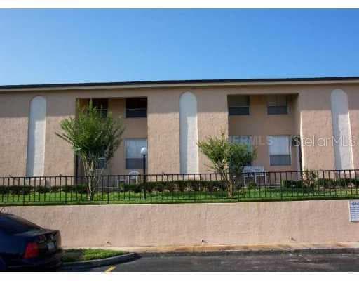 4314 LA MORA COURT TAMPA, FL 33600