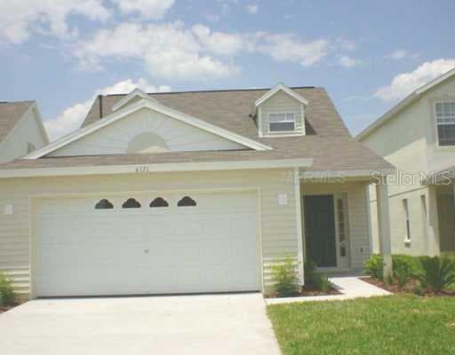 6121 SKYLARK CREST CIRCLE LITHIA, FL 33547