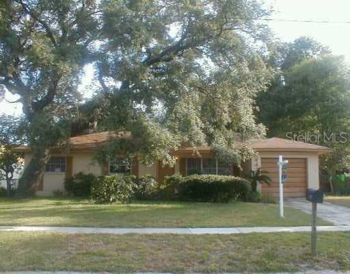 4429 DOLPHIN STREET TAMPA, FL 33613