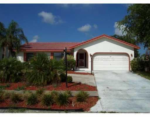 752 FLAMINGO Apollo Beach, FL 33572