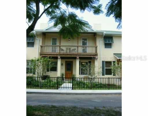 118 KEY HAVEN COURT TAMPA, FL 33606
