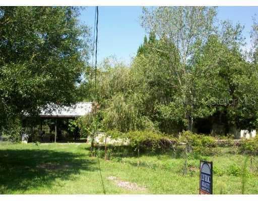 11702 MEADOWDALE DRIVE TAMPA, FL 33625