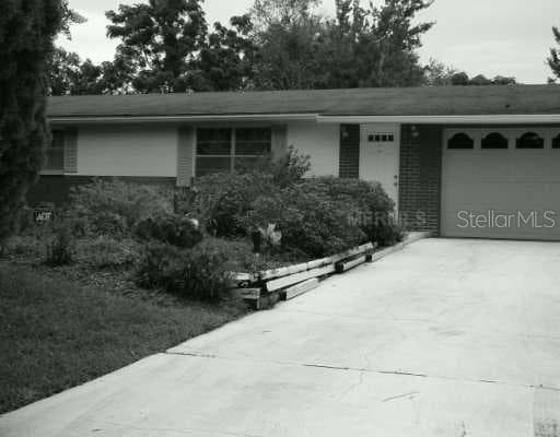 8716 ELMDALE PLACE Tampa, FL 33637