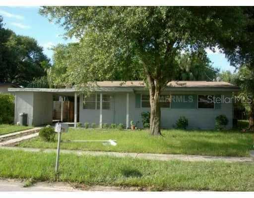 4720 W WALLACE AVENUE W tampa, FL 33611