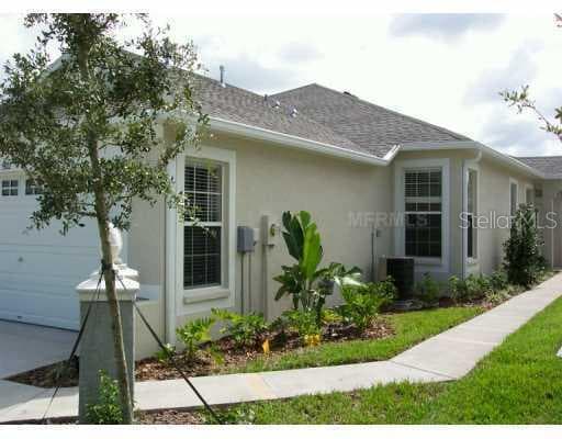 5922 W PHEOBENEST DR DRIVE W Lithia, FL 33547
