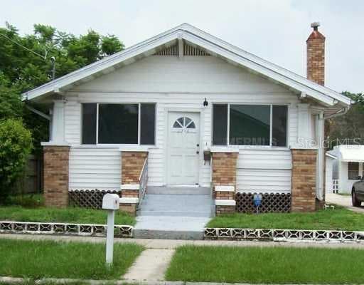 2311 B STREET TAMPA, FL 33569
