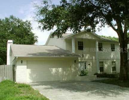 8617 LEIGHTON DRIVE Tampa, FL 33614