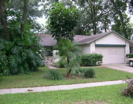 927 BENNINGER DRIVE BRANDON, FL 33510