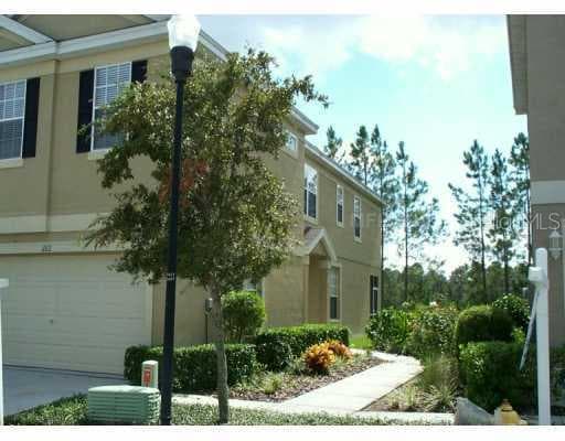 11112 WINDSOR PLACE CREEK TAMPA, FL 33626