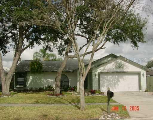 1910 LANDSIDE DRIVE VALRICO, FL 33594