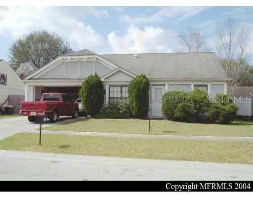 2613 N AMBERLY PLACE SEFFNER, FL 33584