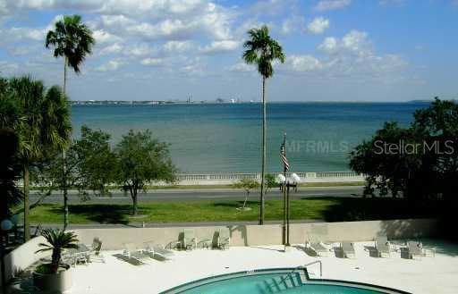 4141 BAYSHORE UNIT 302 TAMPA, FL 33611