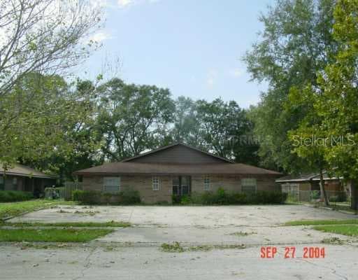 3137 BLOOMINGDALE VILLAS COURT BRANDON, FL 33511