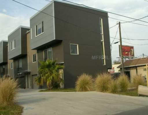 3107 DELEON STREET TAMPA, FL 33609