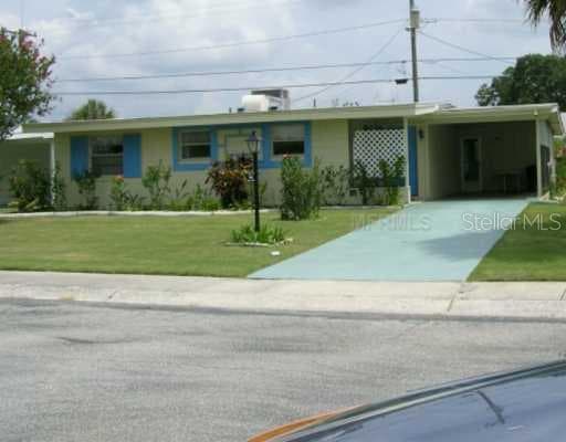 1006 BEACH Sun City Center, FL 33573