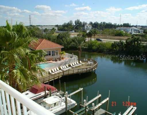 5000 culbreath key WAY UNIT 8-205 tampa, FL 33611