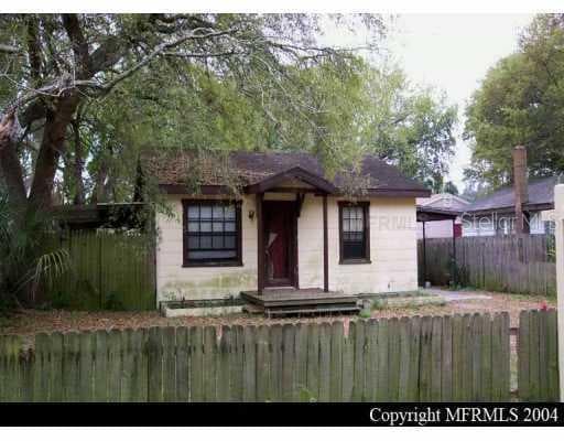 3210 PRICE AVENUE TAMPA, FL 33611