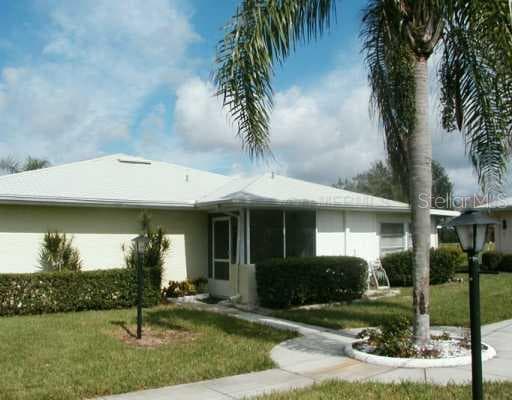 1901 CANTERBURY LANE SUN CITY CENTER, FL 33573