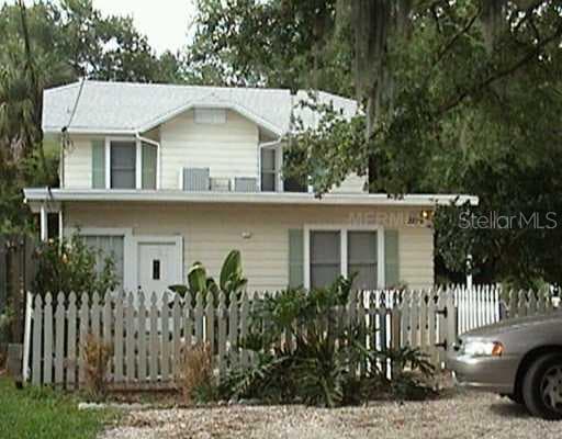 3219 W HAWTHORNE ROAD TAMPA, FL 33611